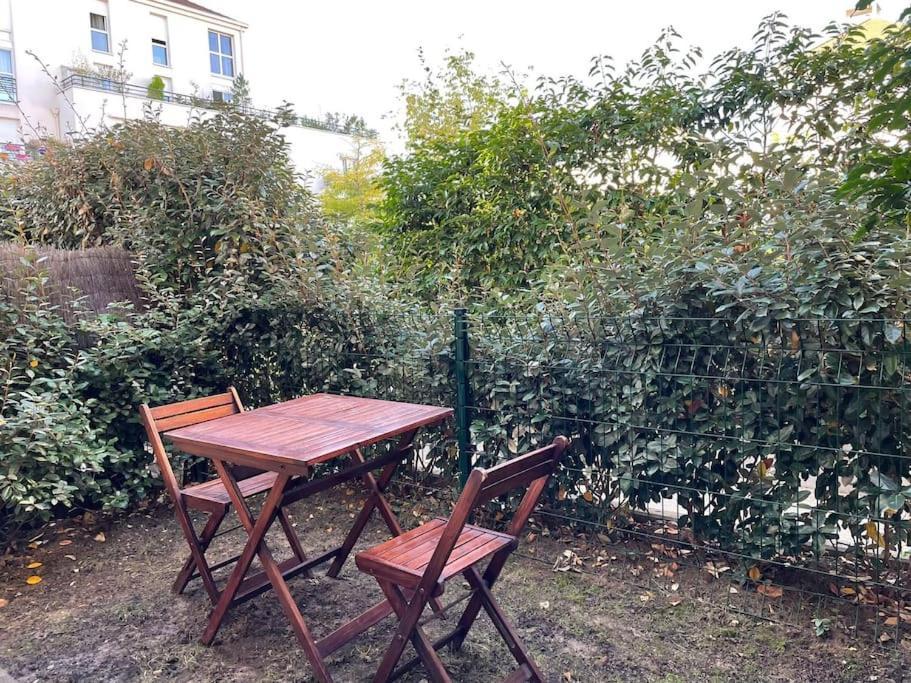 Studio 28 M2 & Jardin Privatif 20 M2 Montigny-le-Bretonneux Buitenkant foto
